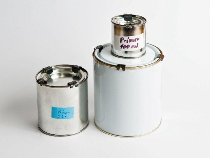 Primer, porovnání balení 0,1 l, 0,3 l, 1 l